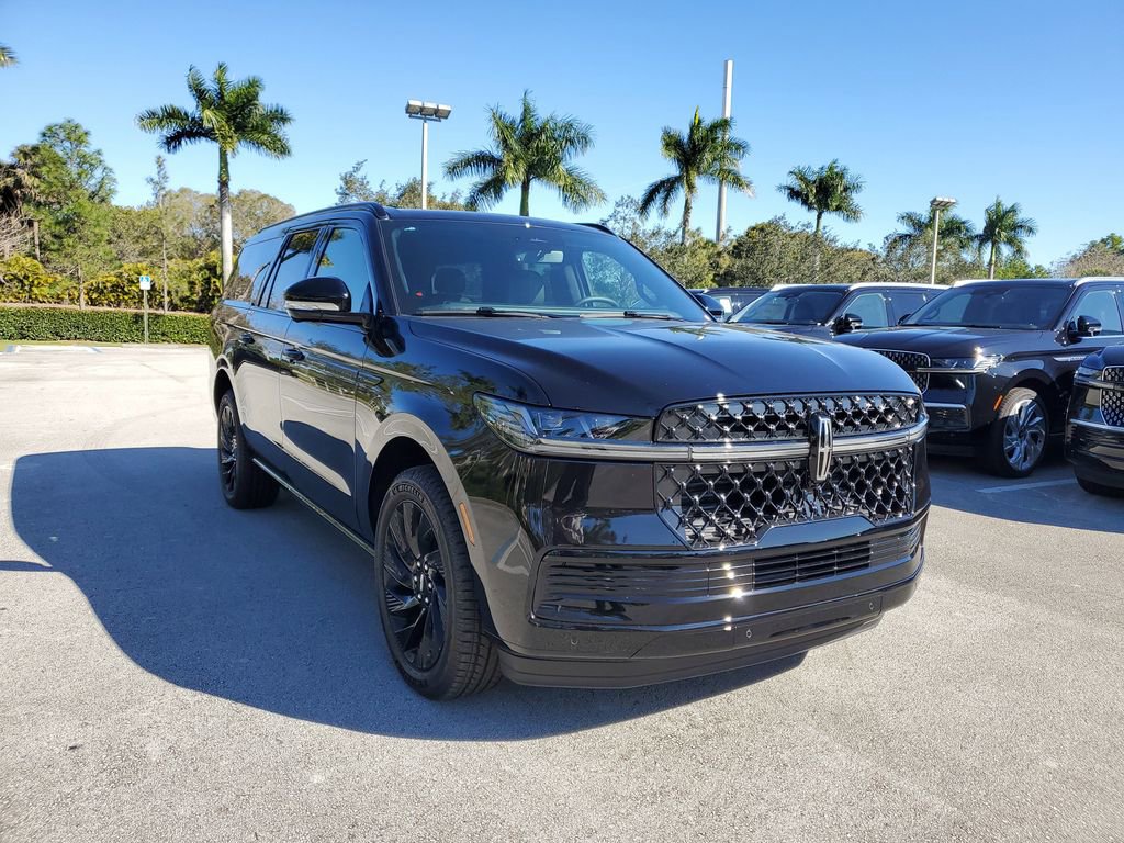 New 2025 Lincoln Navigator L Reserve w/ Jet Appearance Package image 31