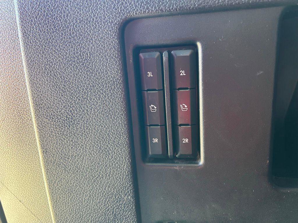 Used 2021 Lincoln Navigator L Reserve w/ Luxury Package image 25