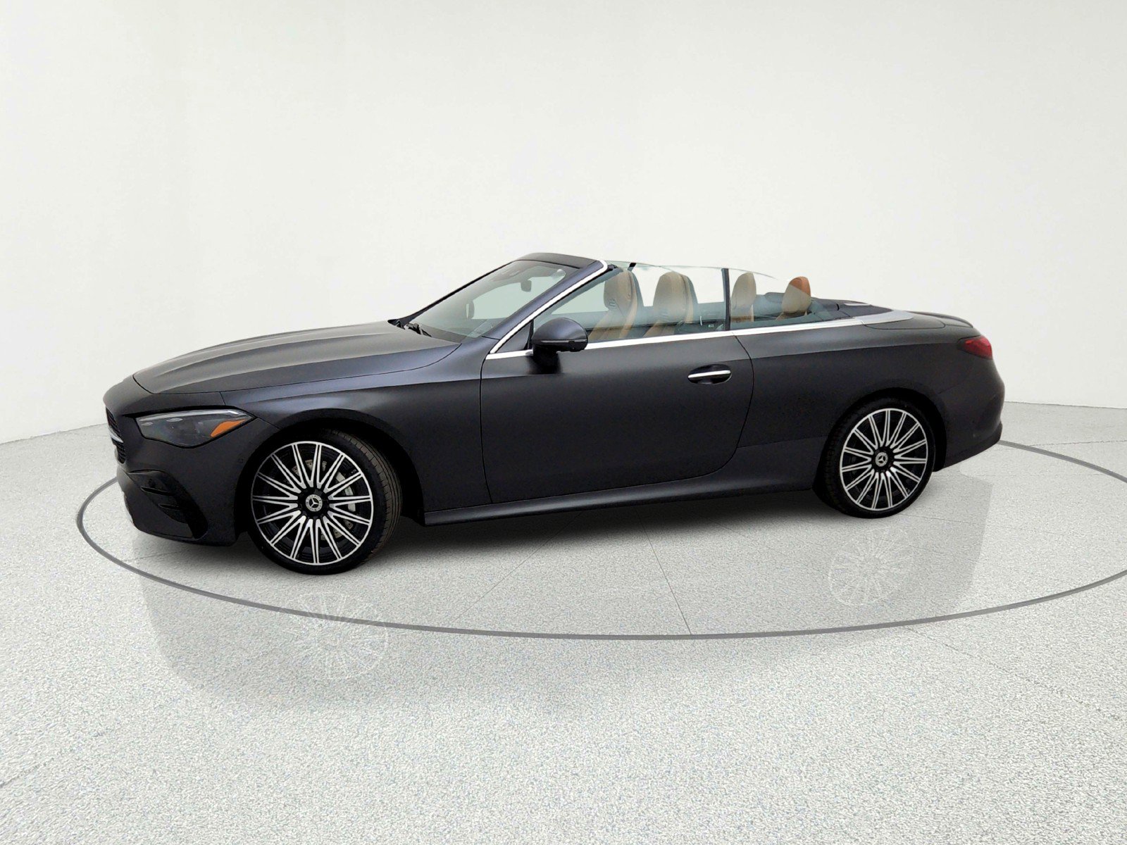 New 2026 Mercedes-Benz CLE 450 4MATIC Cabriolet image 2