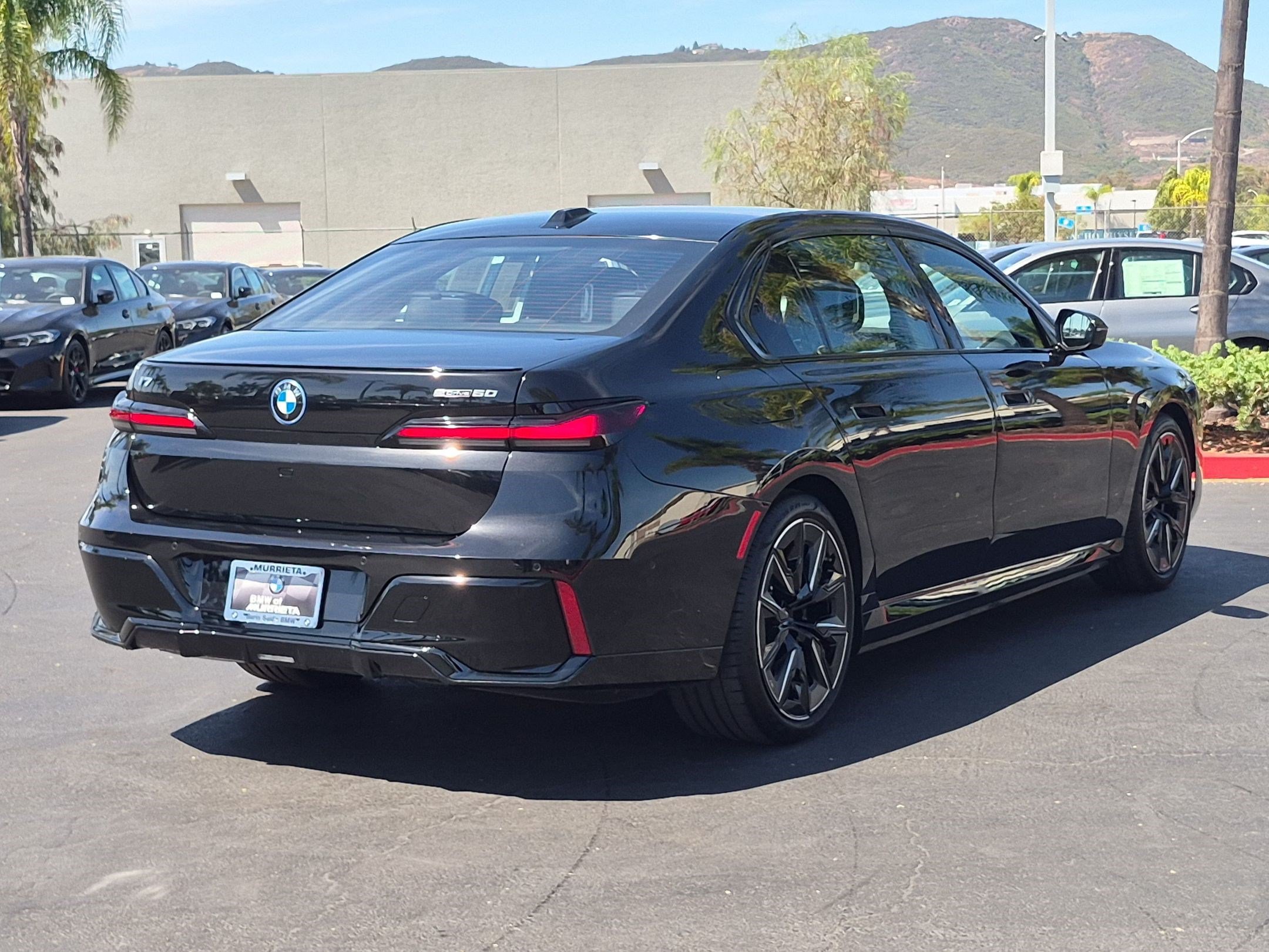 Used 2025 BMW i7 eDrive50 w/ M Sport Package RWD image 10
