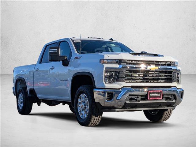 New 2026 Chevrolet Silverado 2500 LT w/ Z71 Off-Road Package AWD/4WD image 3