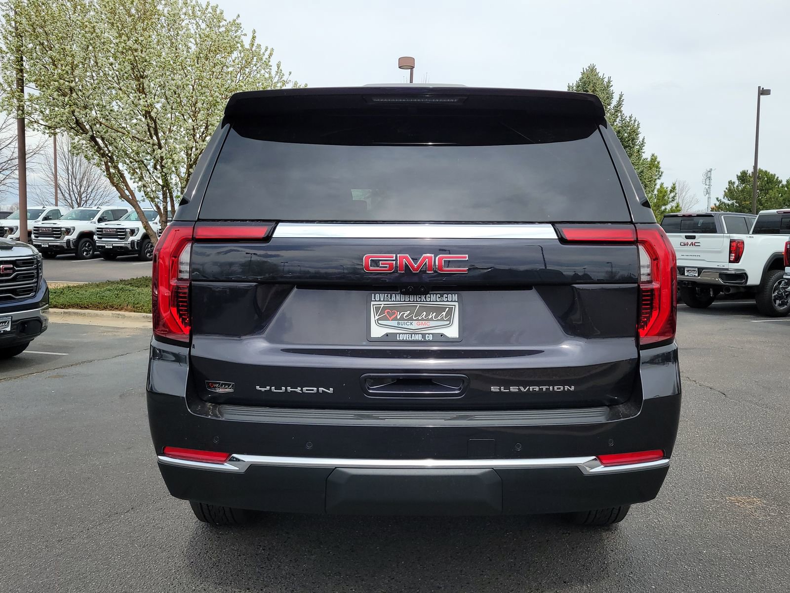New 2026 GMC Yukon XL Elevation w/ Elevation Premium Package AWD/4WD image 10