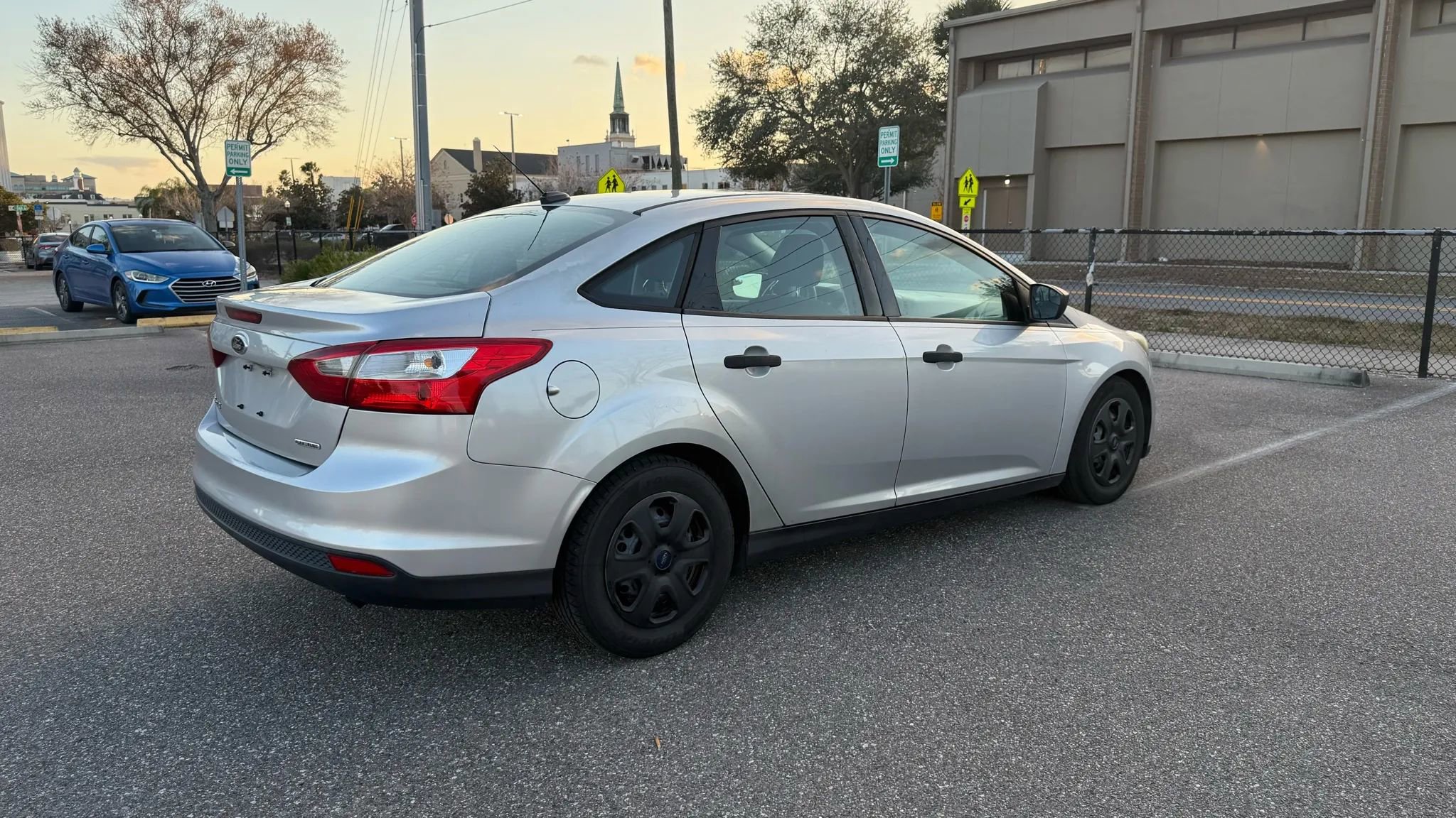 Used 2013 Ford Focus S FWD image 6