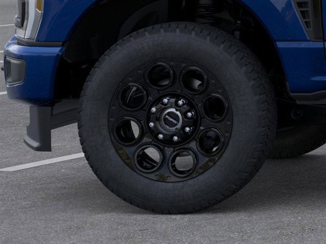 New 2026 Ford F250 Lariat w/ Black Appearance Package image 19