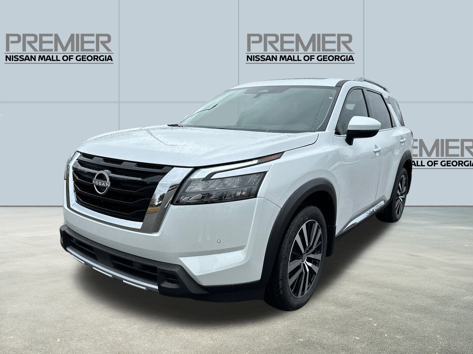 New 2025 Nissan Pathfinder Platinum