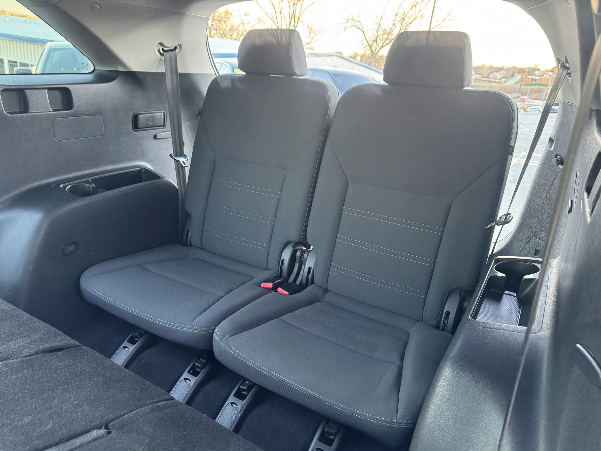 Used 2017 Kia Sorento LX Sport Utility 4D image 26