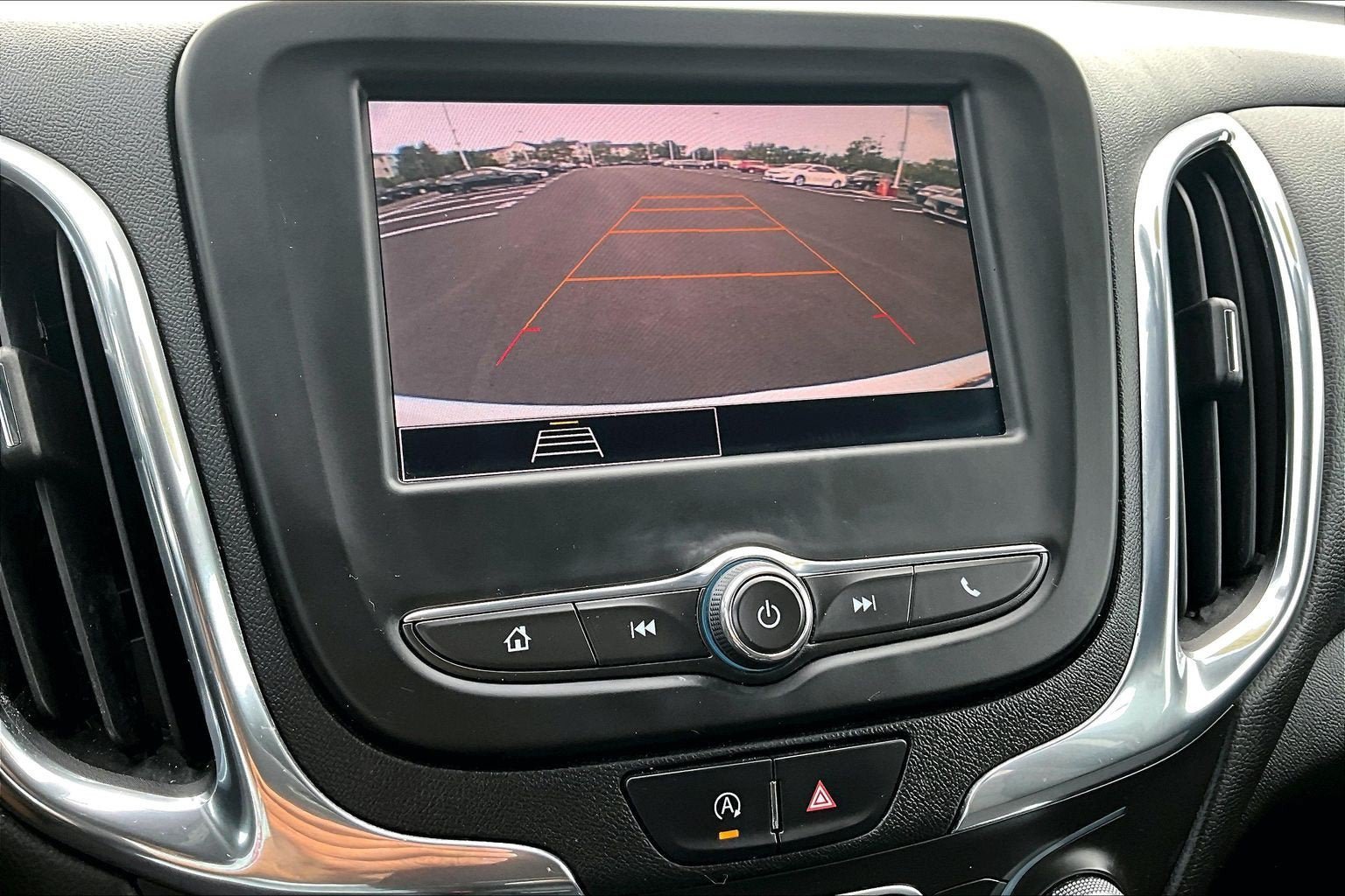 Used 2023 Chevrolet Equinox LT FWD image 20