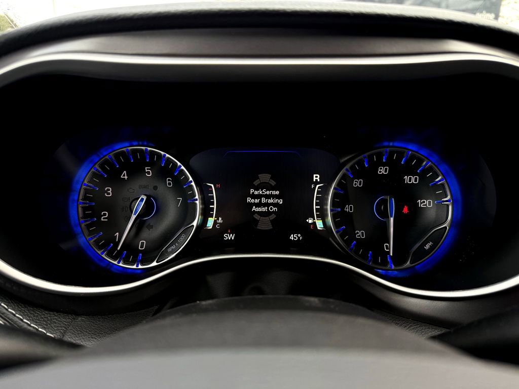 New 2026 Chrysler Pacifica Select image 20