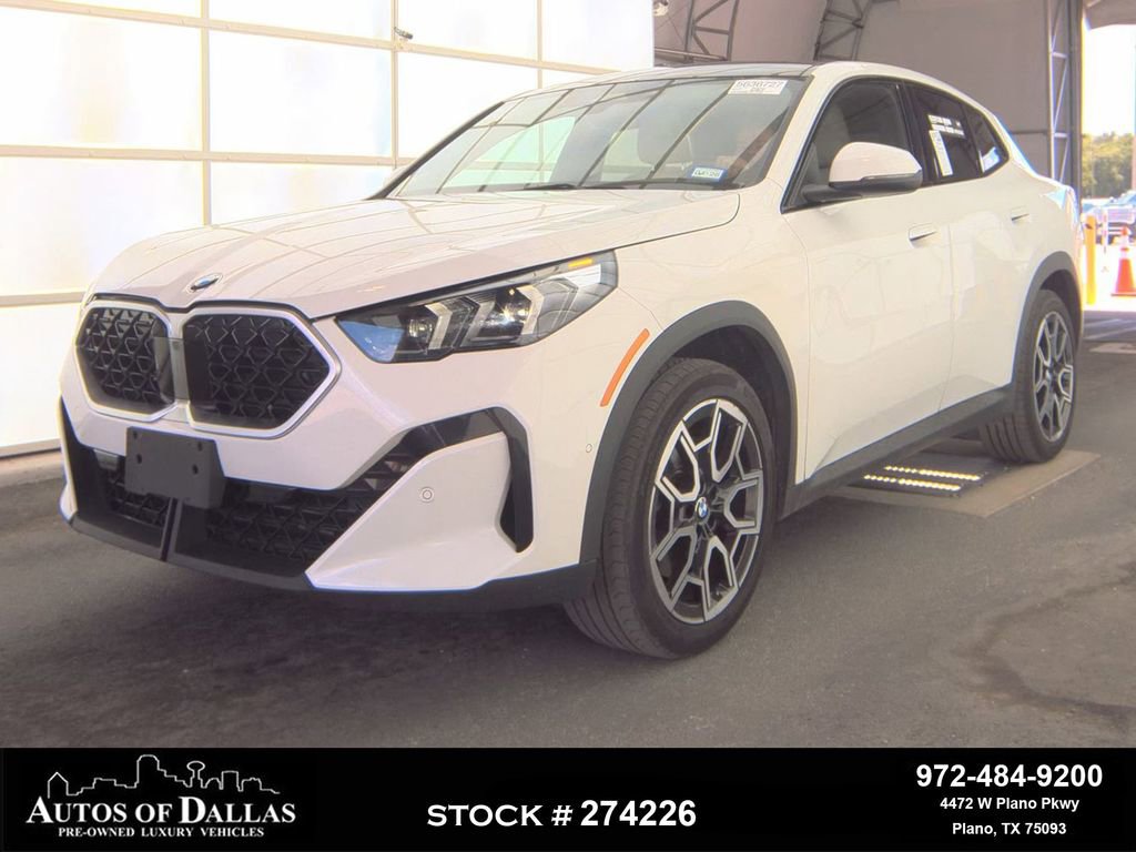 Used 2025 BMW X2 xDrive28i AWD/4WD image 1