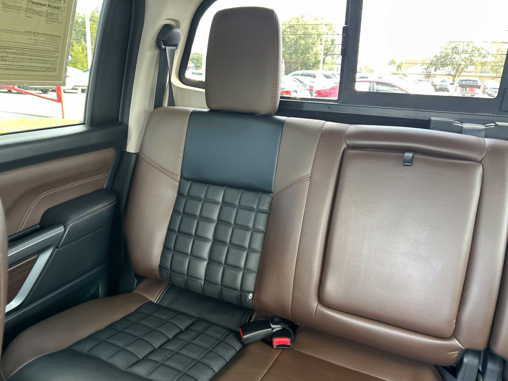 Used 2017 Nissan Titan Platinum Reserve RWD image 13