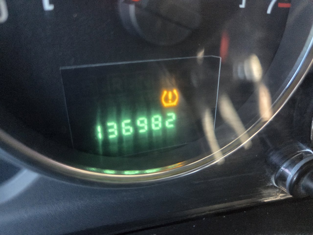 Used 2014 Jeep Wrangler Unlimited Sahara w/ Dual Top Group image 20