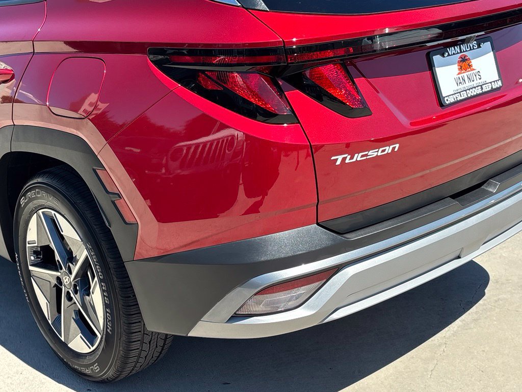 Used 2025 Hyundai Tucson SEL FWD image 5