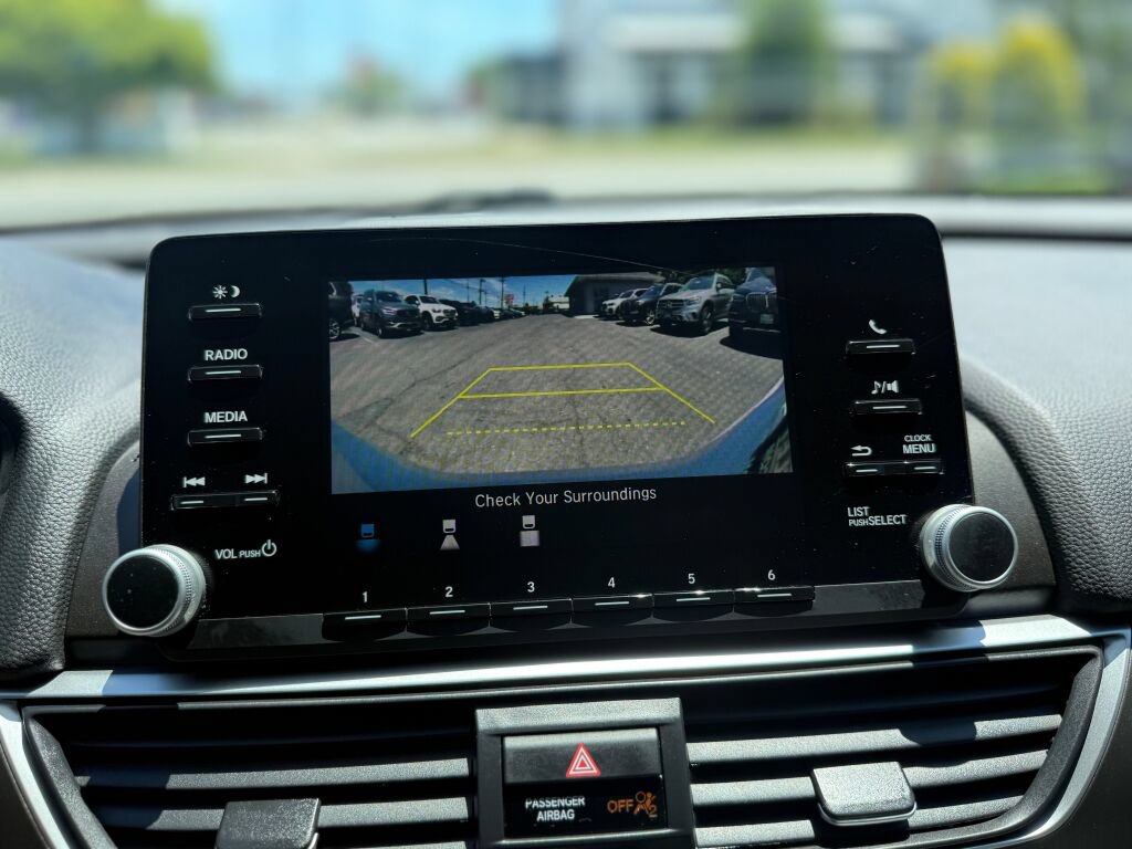 Used 2020 Honda Accord LX image 15