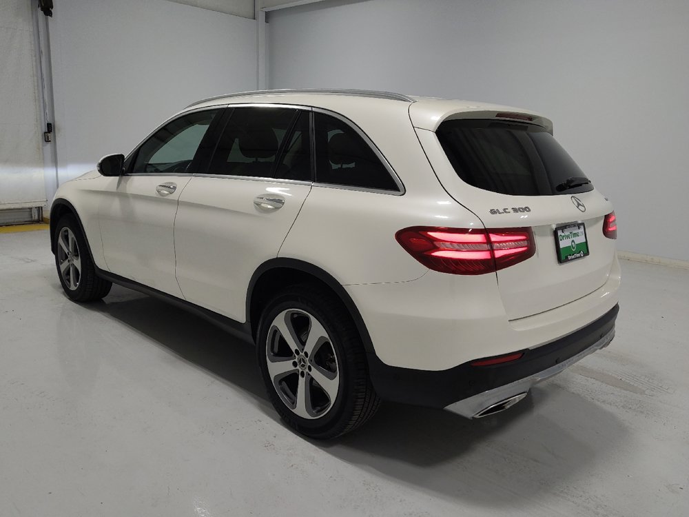 Used 2019 Mercedes-Benz GLC 300 4MATIC w/ Driver Assistance Package image 5