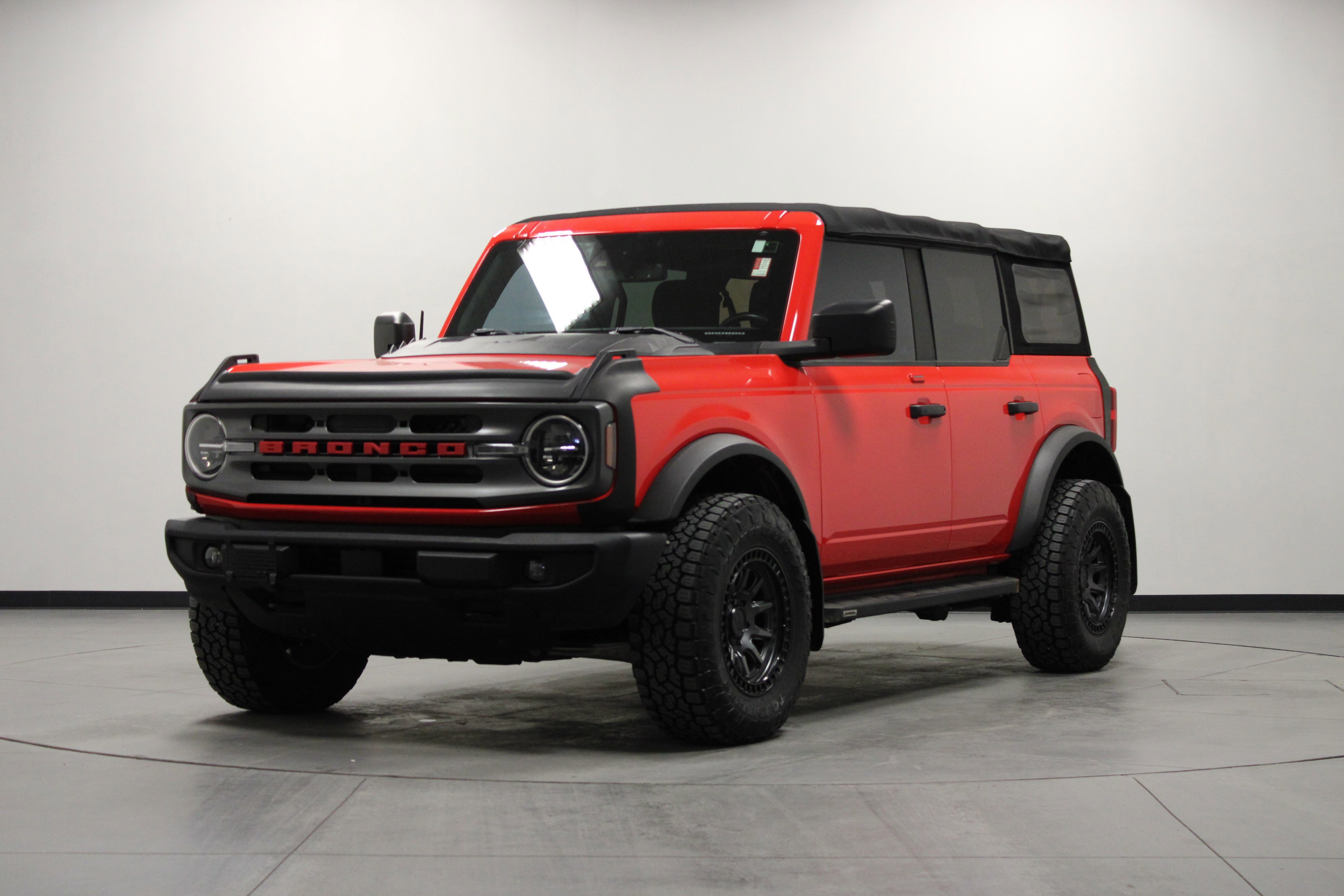 Used 2022 Ford Bronco Big Bend image 8