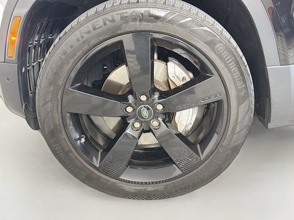 Certified 2024 Land Rover Defender 130 S AWD/4WD image 34