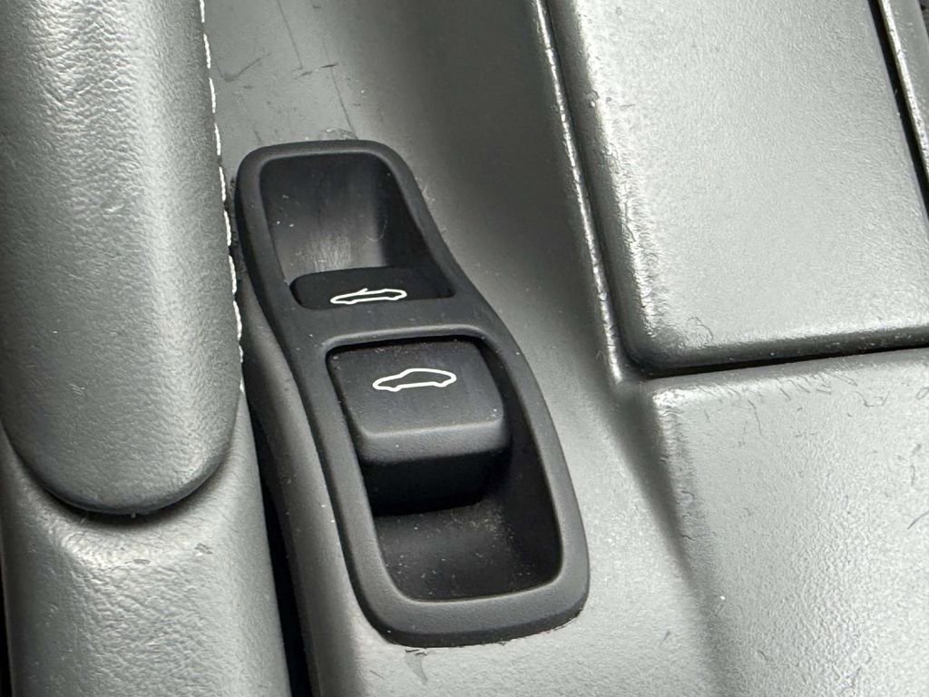 Used 2009 Porsche 911 Carrera S RWD image 25