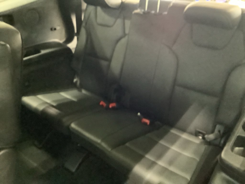 Used 2024 Kia Telluride EX w/ EX Captain's Chair Package AWD/4WD image 21