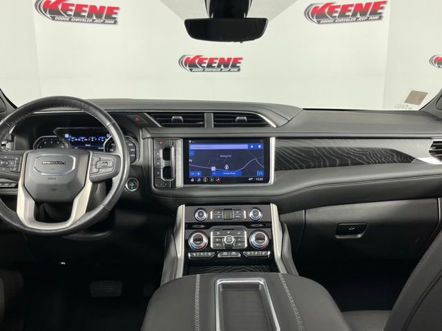 Used 2021 GMC Yukon Denali w/ Denali Premium Package image 14