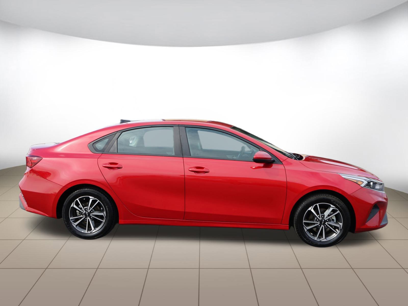 Used 2023 Kia Forte LXS FWD image 8