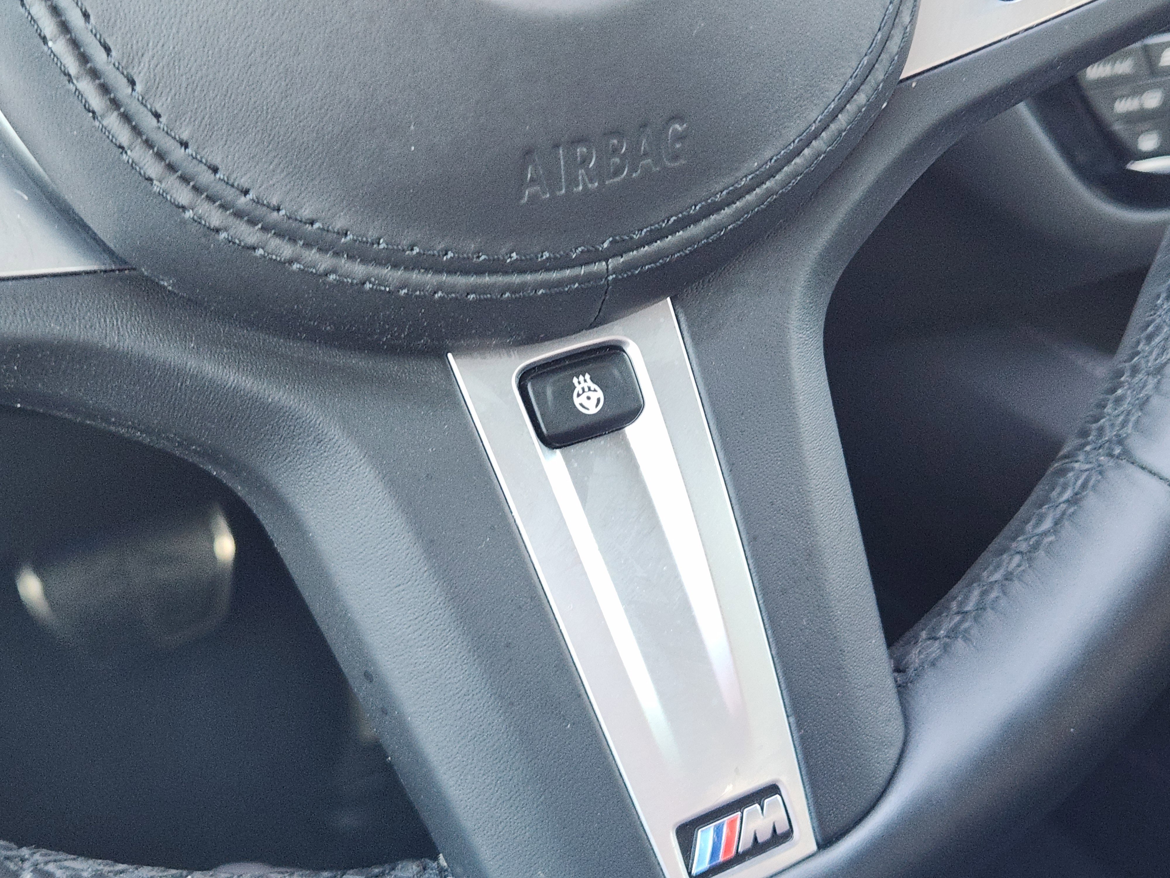 Used 2021 BMW M550i xDrive M550i xDrive w/ Premium Package image 39