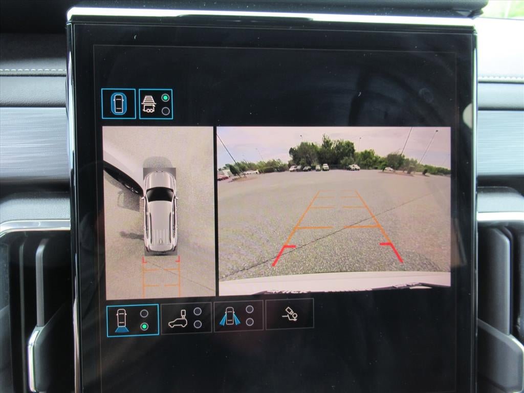 Used 2025 GMC Acadia Elevation FWD image 28