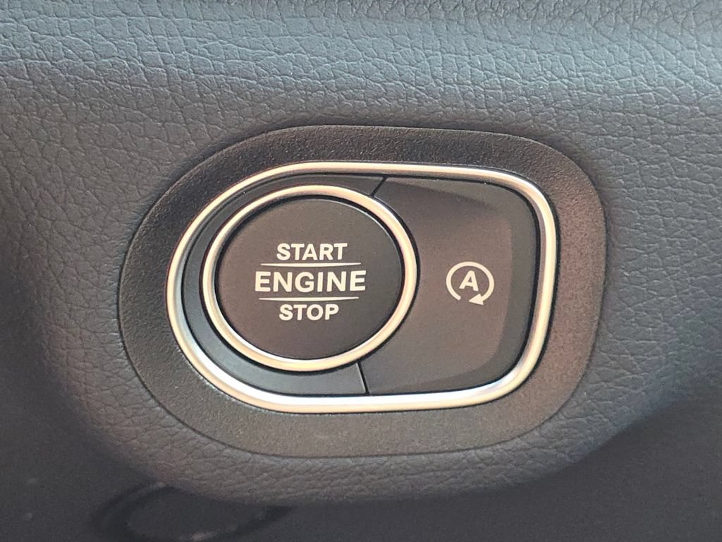 New 2026 Mercedes-Benz GLS 450 4MATIC image 39