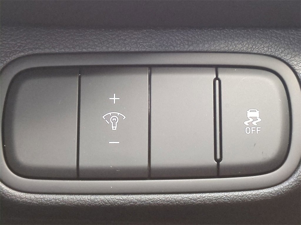 New 2025 Hyundai Venue SEL image 26