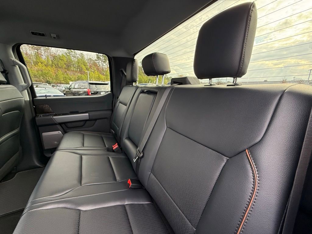 New 2026 Ford F350 Lariat image 27