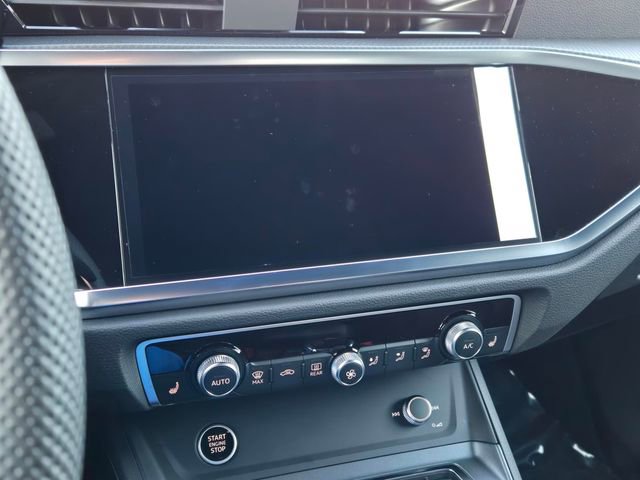 Used 2025 Audi Q3 2.0T Premium Plus w/ Premium Plus Package image 23