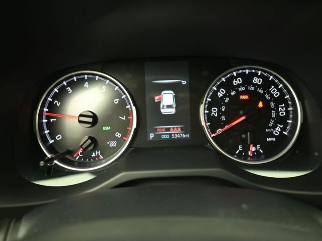 Used 2022 Toyota RAV4 XLE w/ Convenience Package image 10