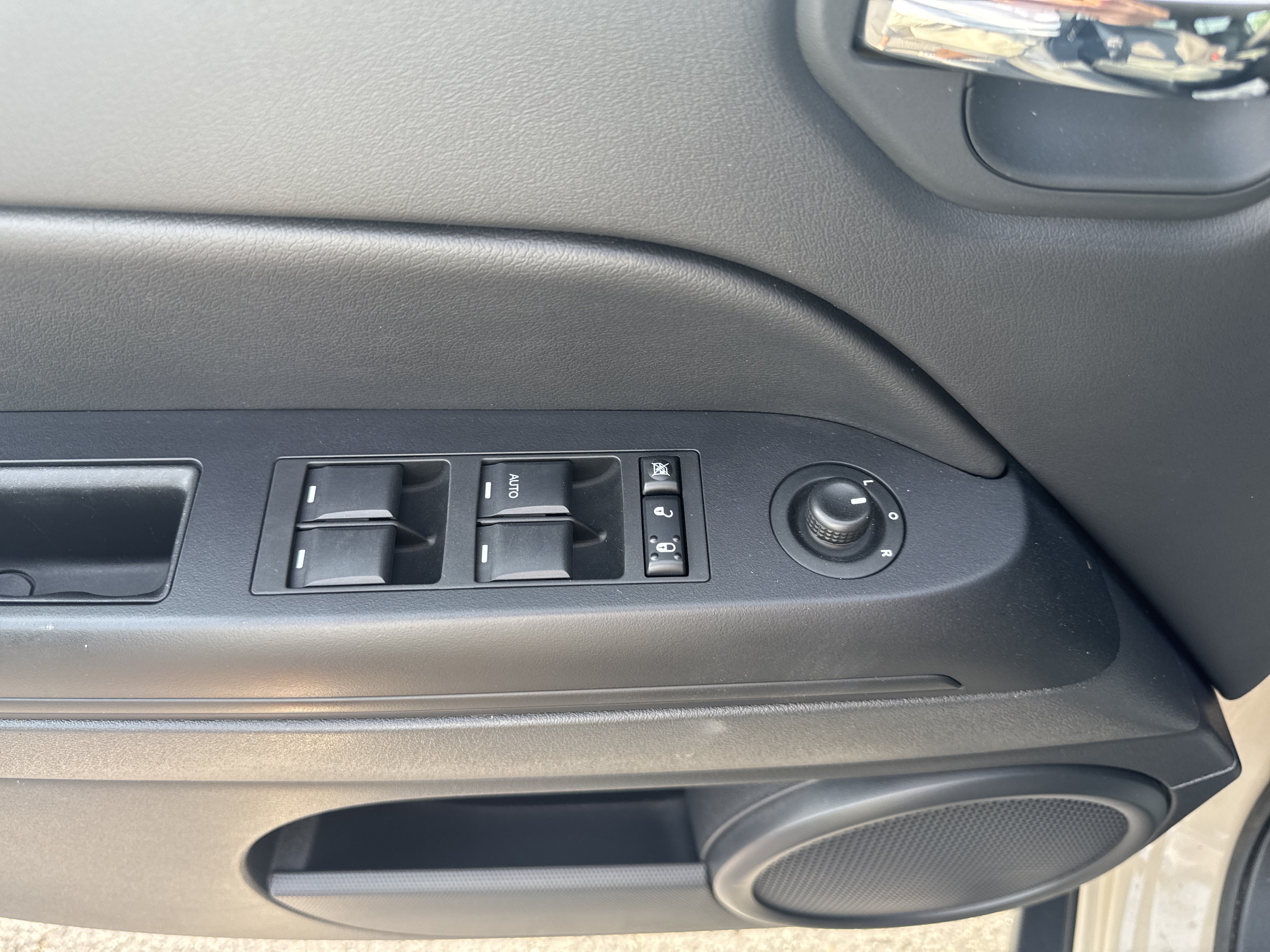 Used 2017 Jeep Patriot Sport w/ Power Value Group FWD image 10