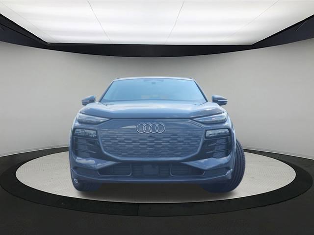 New 2025 Audi Q6 e-tron Prestige image 2