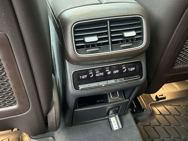 Used 2020 Mercedes-Benz GLS 450 4MATIC image 15