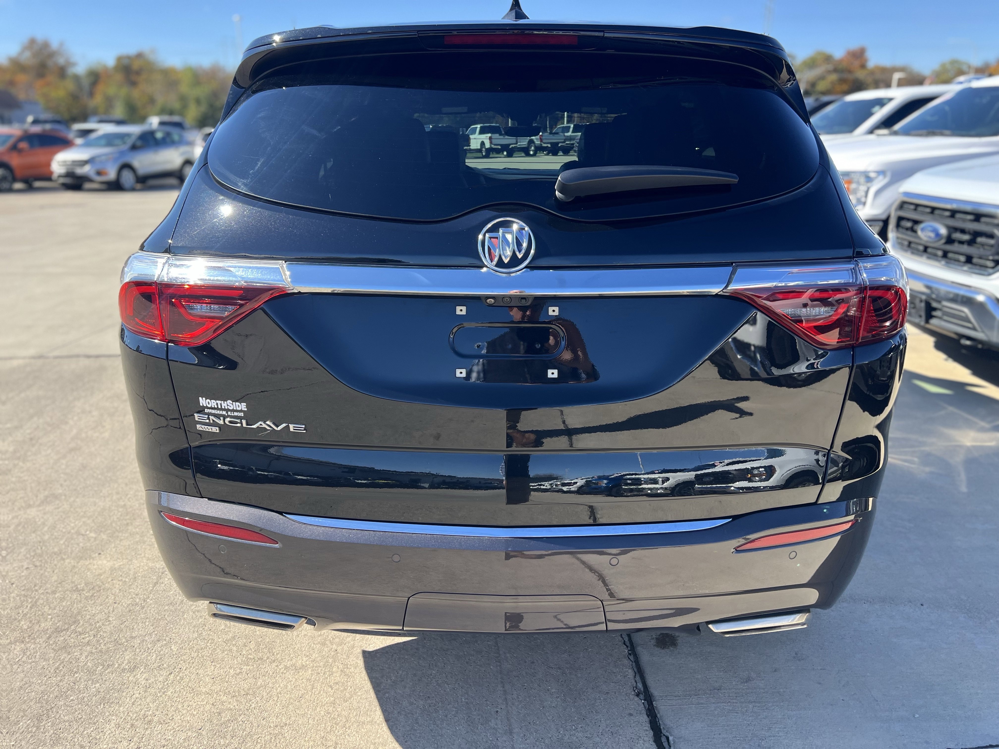 Used 2024 Buick Enclave Premium image 6