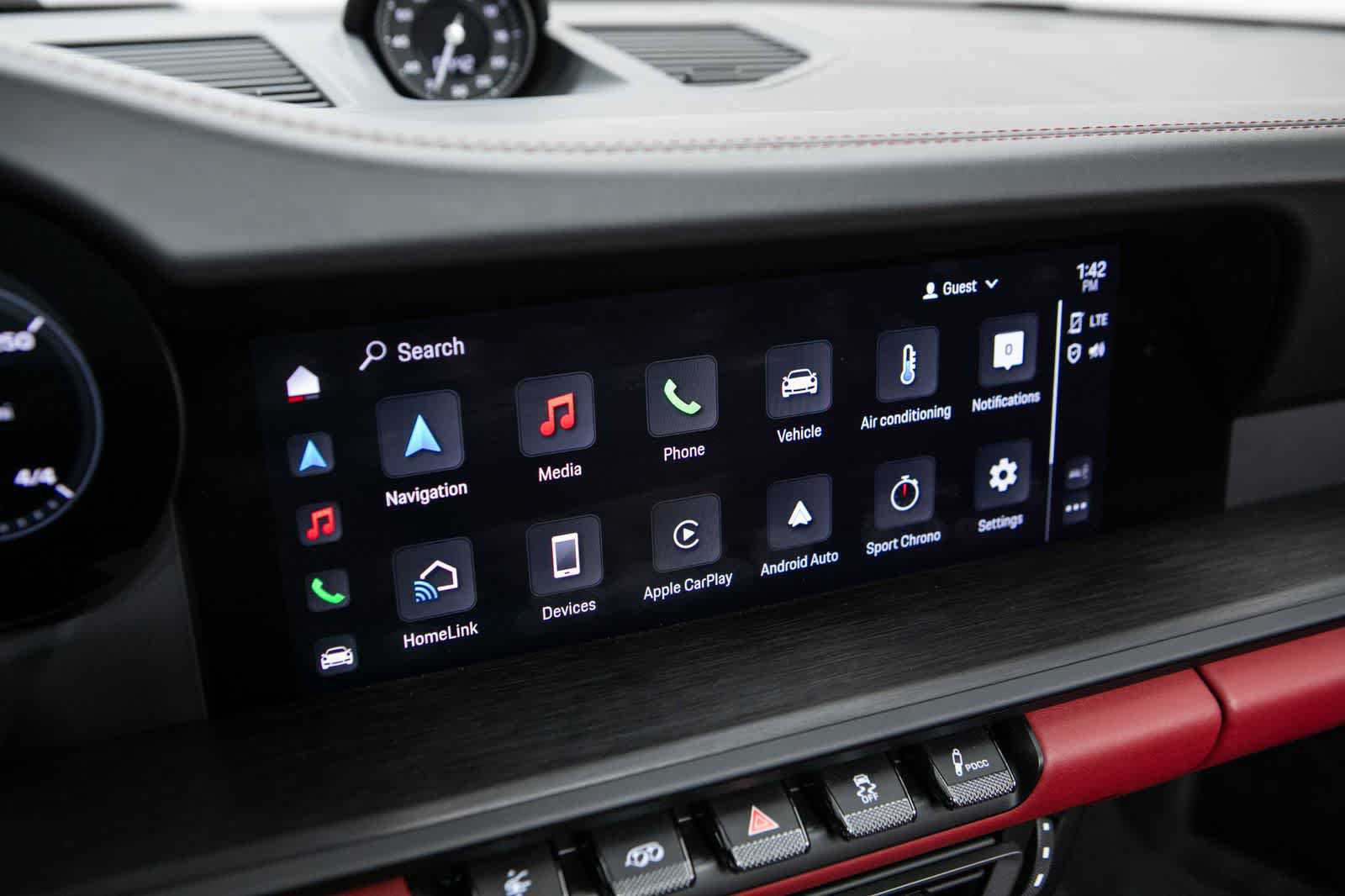 Certified 2022 Porsche 911 Targa 4 GTS AWD/4WD image 15