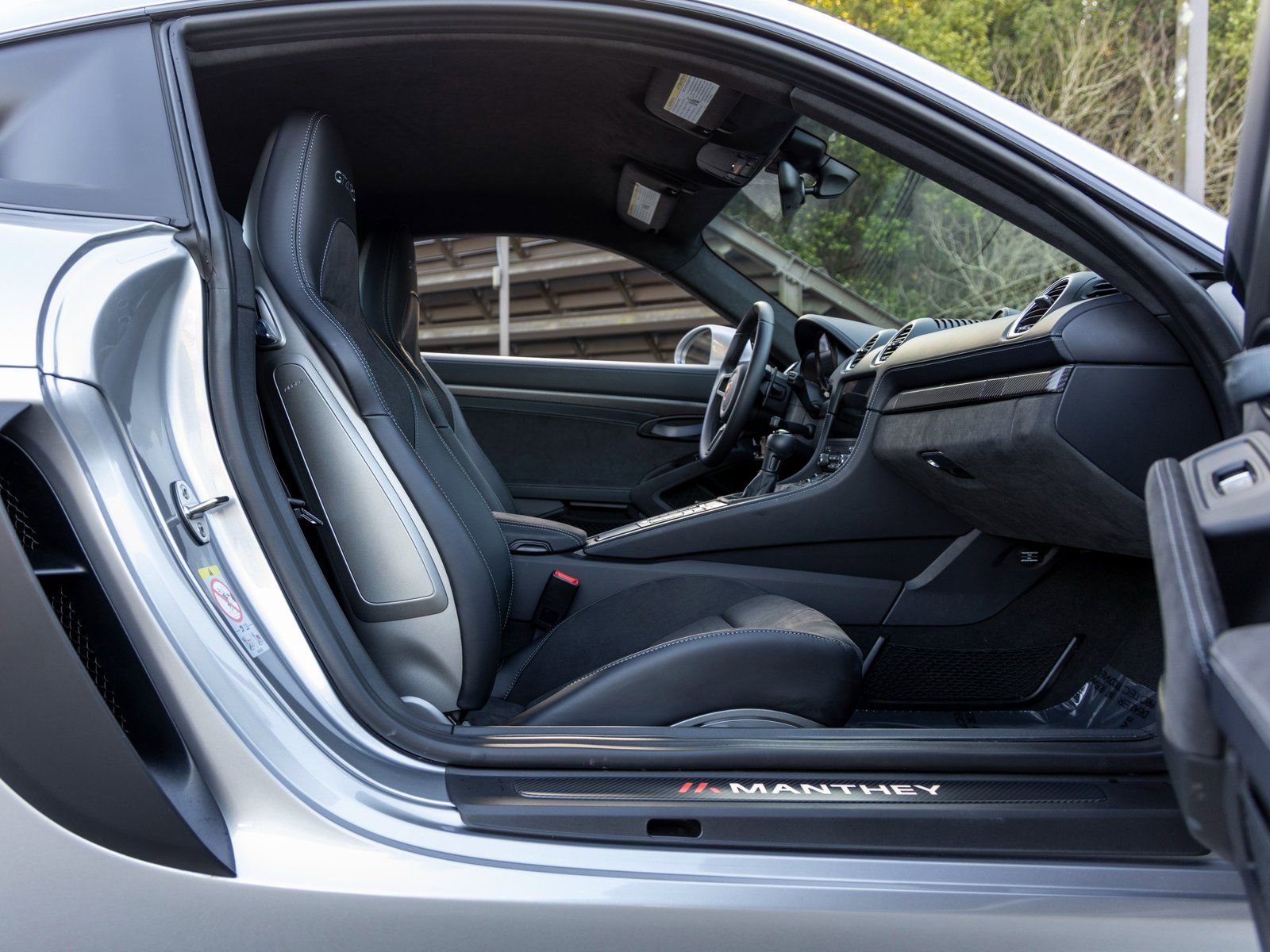 Certified 2025 Porsche 718 Cayman GT4 RS RWD image 58