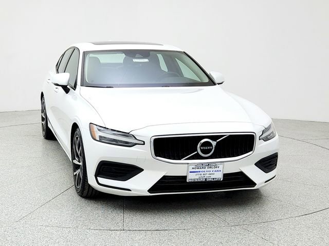 Used 2019 Volvo S60 T6 Momentum w/ Multimedia Package image 2