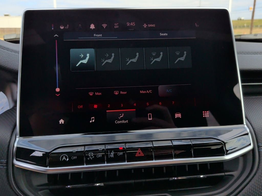 New 2026 Jeep Compass Altitude image 23