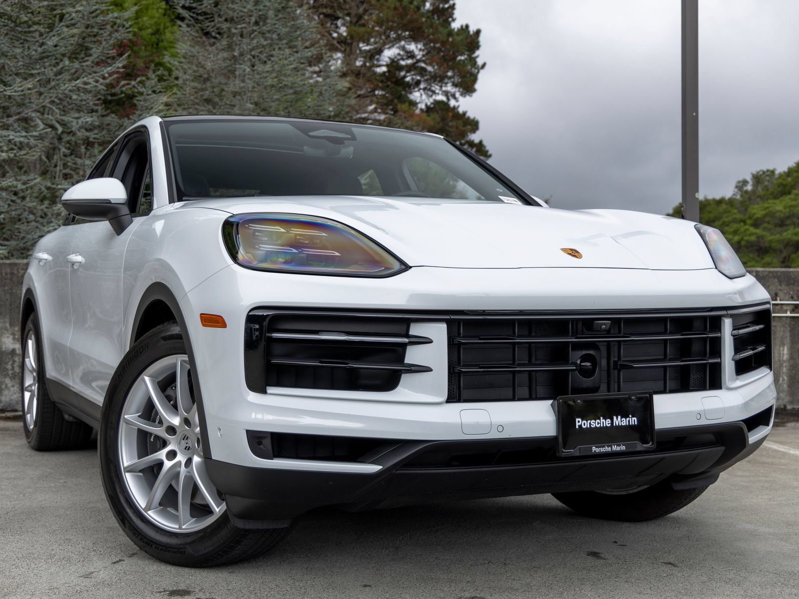 Certified 2026 Porsche Cayenne Coupe AWD/4WD image 9