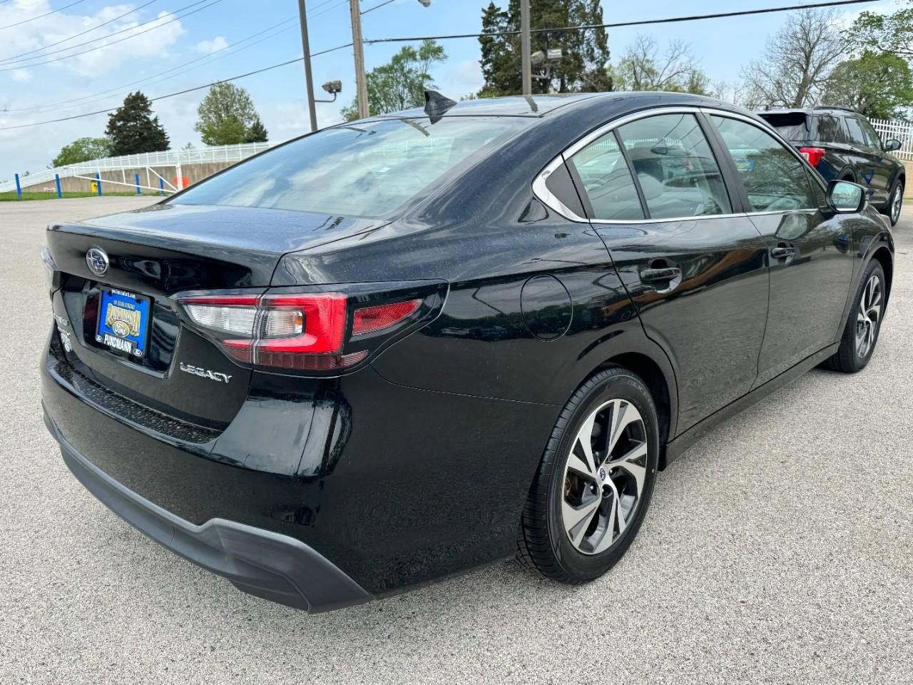 Used 2020 Subaru Legacy Premium AWD/4WD image 3