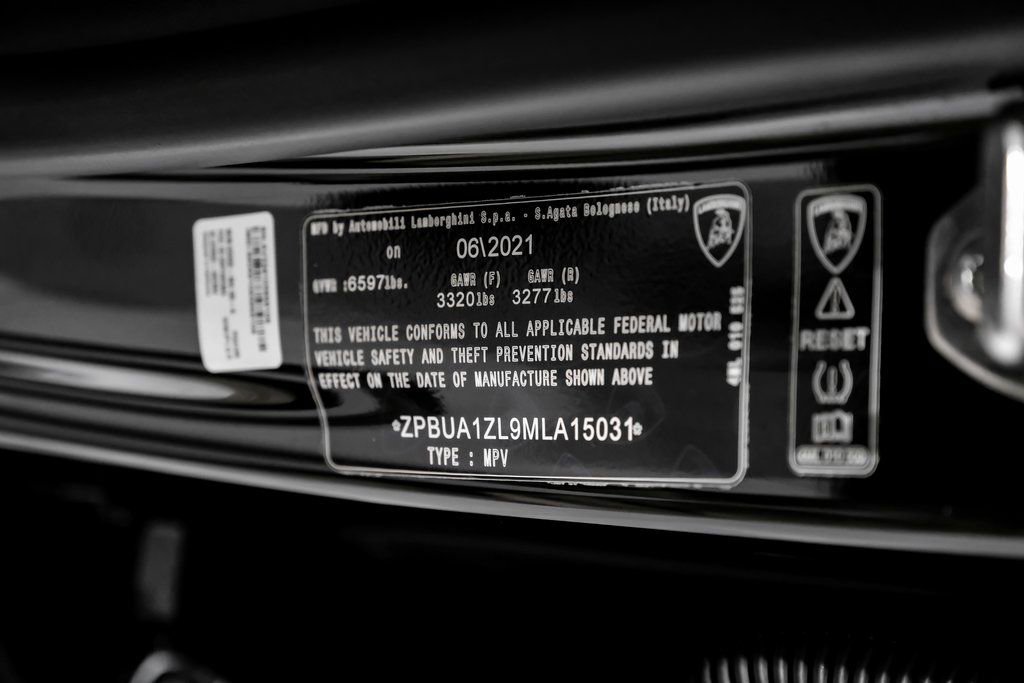 Used 2021 Lamborghini Urus image 36