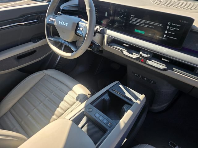 Certified 2024 Kia EV9 Land AWD/4WD image 12