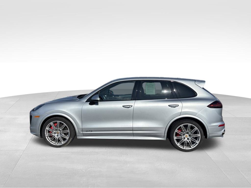 Used 2017 Porsche Cayenne GTS AWD/4WD image 2