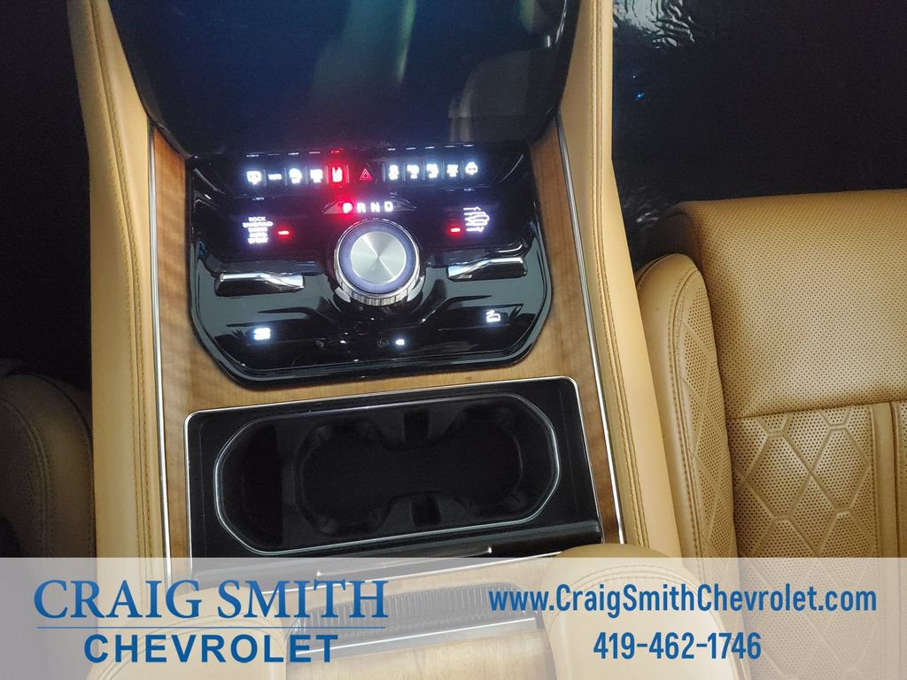 Used 2023 Jeep Grand Wagoneer Series III AWD/4WD image 30