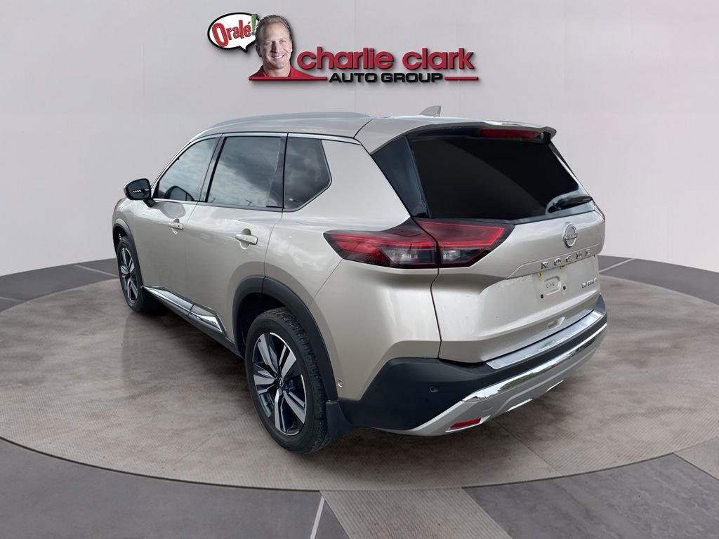 Used 2022 Nissan Rogue Platinum w/ Head-Up Display Package image 4