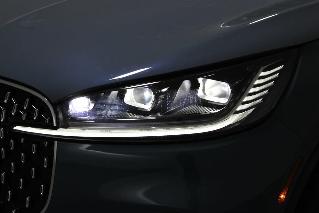 New 2026 Lincoln Aviator Reserve w/ Illumination Package RWD image 48