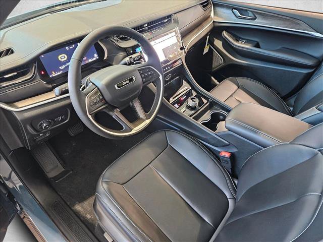 New 2026 Jeep Grand Cherokee Limited image 2