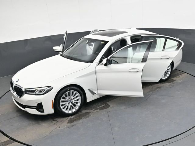 Used 2023 BMW 530i w/ Convenience Package image 41