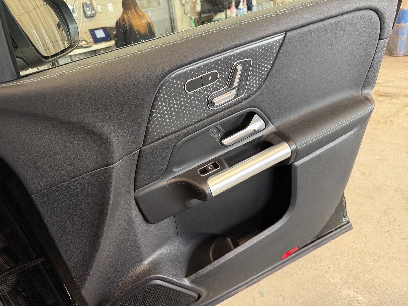 Certified 2025 Mercedes-Benz GLA 250 4MATIC image 16